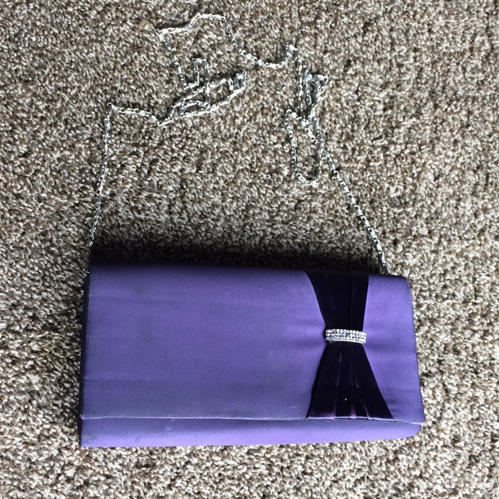 Purple purse